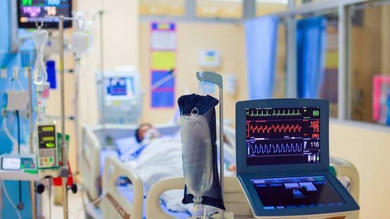 ICU là phòng theo dõi và chăm sóc những người bệnh nặng