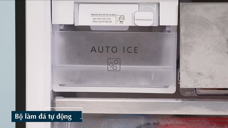Hộp làm đá tự động Bộ làm đá tự động bên trong ngăn đông