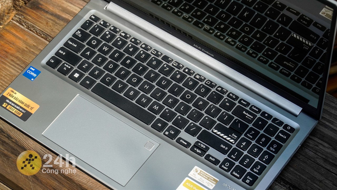 ASUS Vivobook 15 OLED A1505ZA được trang bị hệ thống bàn phím 98%