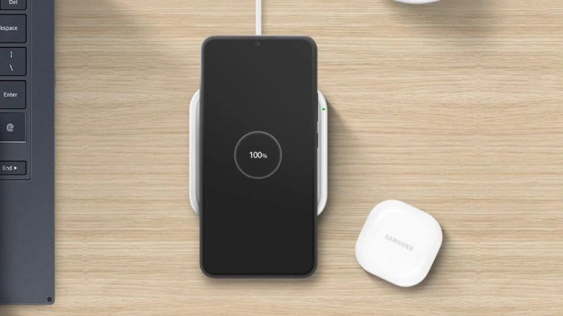 Samsung S23 sở hữu c&ocirc;ng nghệ sạc kh&ocirc;ng d&acirc;y tiện lợi