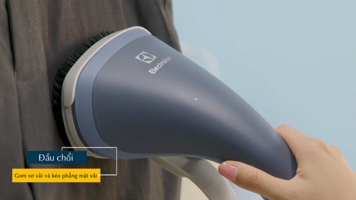 Đầu chổi giúp loại bỏ xơ vải và lông thú cưng