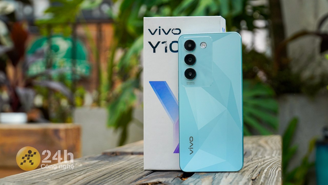 Vivo Y100 là sản phẩm tốt trong giá tầm trung hiện nay. Vivo Y100 là sản phẩm tốt trong giá tầm trung hiện nay.