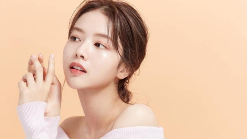 Hàm lượng vitamin C trong lê có thể tăng cường sản sinh collagen, mang lại làn da trẻ đẹp