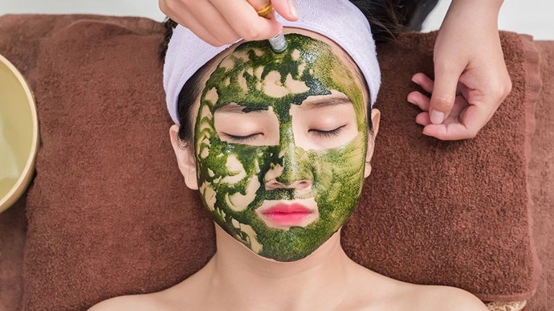 Phương pháp vi kim tảo biển an toàn với da