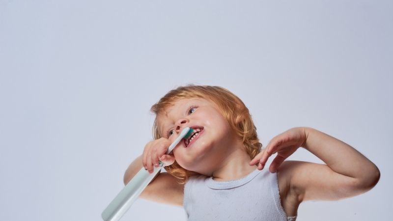Vệ sinh răng miệng tốt là điều quan trọng nhất đối với trẻ