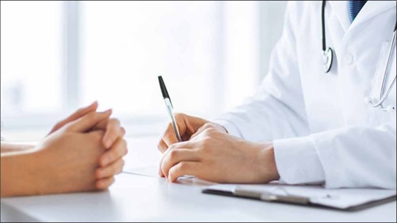 Bạn nên tham khảo ý kiến của bác sĩ trước khi kết hợp hương nhu vào chế độ ăn uống