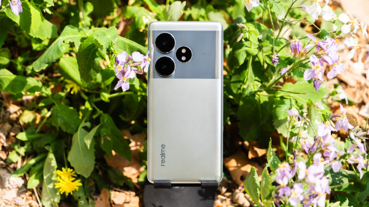 realme GT Neo6 SE