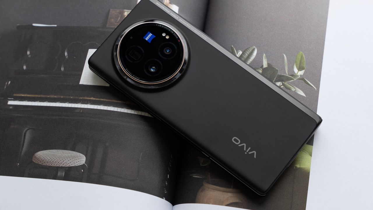 Trên tay Vivo X Fold3 Pro