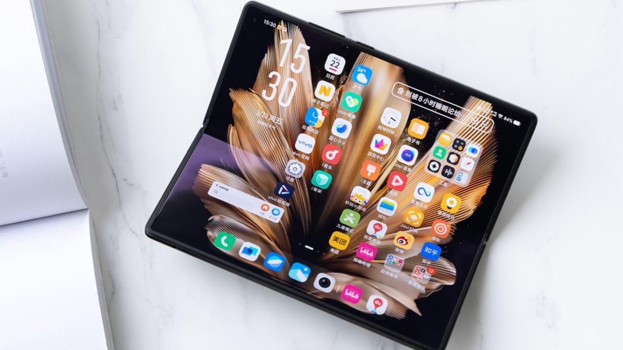 Trên tay Vivo X Fold3 Pro