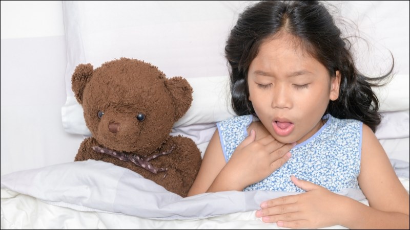Rau ngổ phối hợp với muối hột để trị ho lâu ngày