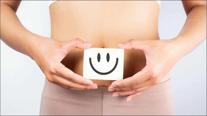 Cải kale giàu chất xơ và nước, giúp giảm táo bón và cải thiện tiêu hóa