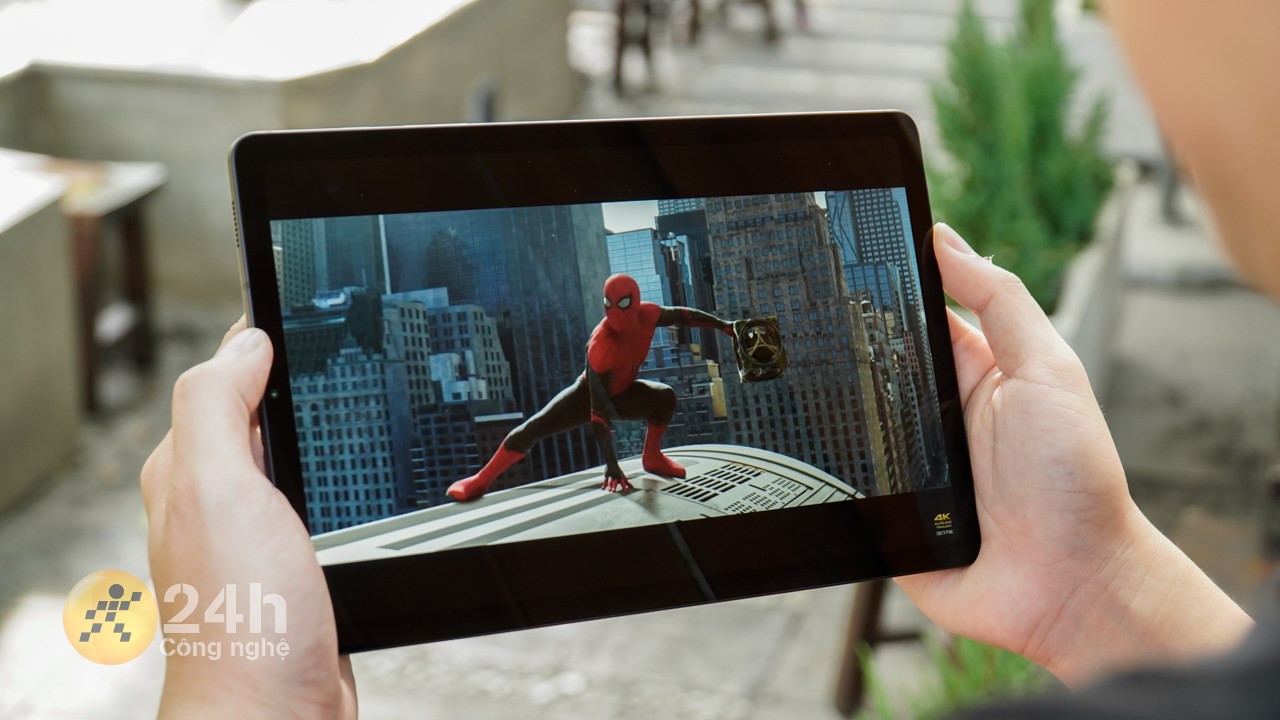 Kỳ nghỉ hè sắp tới sẽ thêm vui cùng trợ thủ đắc lực Galaxy Tab S6 Lite