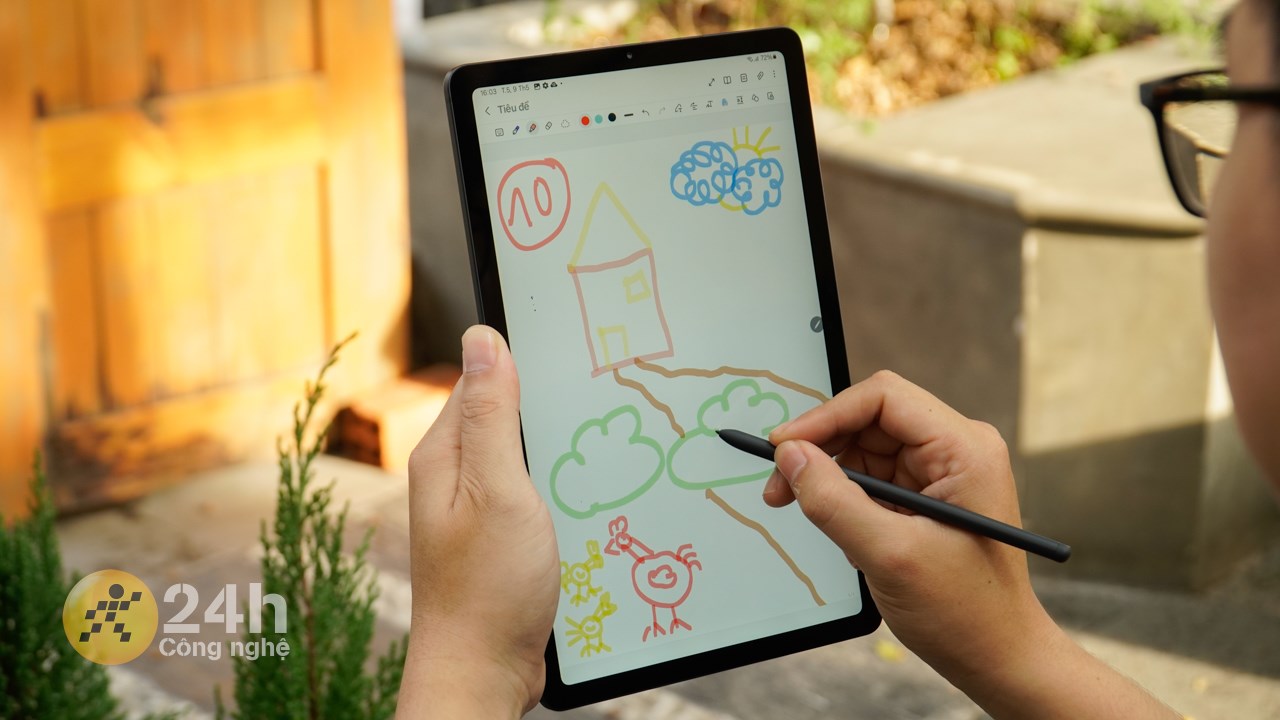 Kỳ nghỉ hè sắp tới sẽ thêm vui cùng trợ thủ đắc lực Galaxy Tab S6 Lite