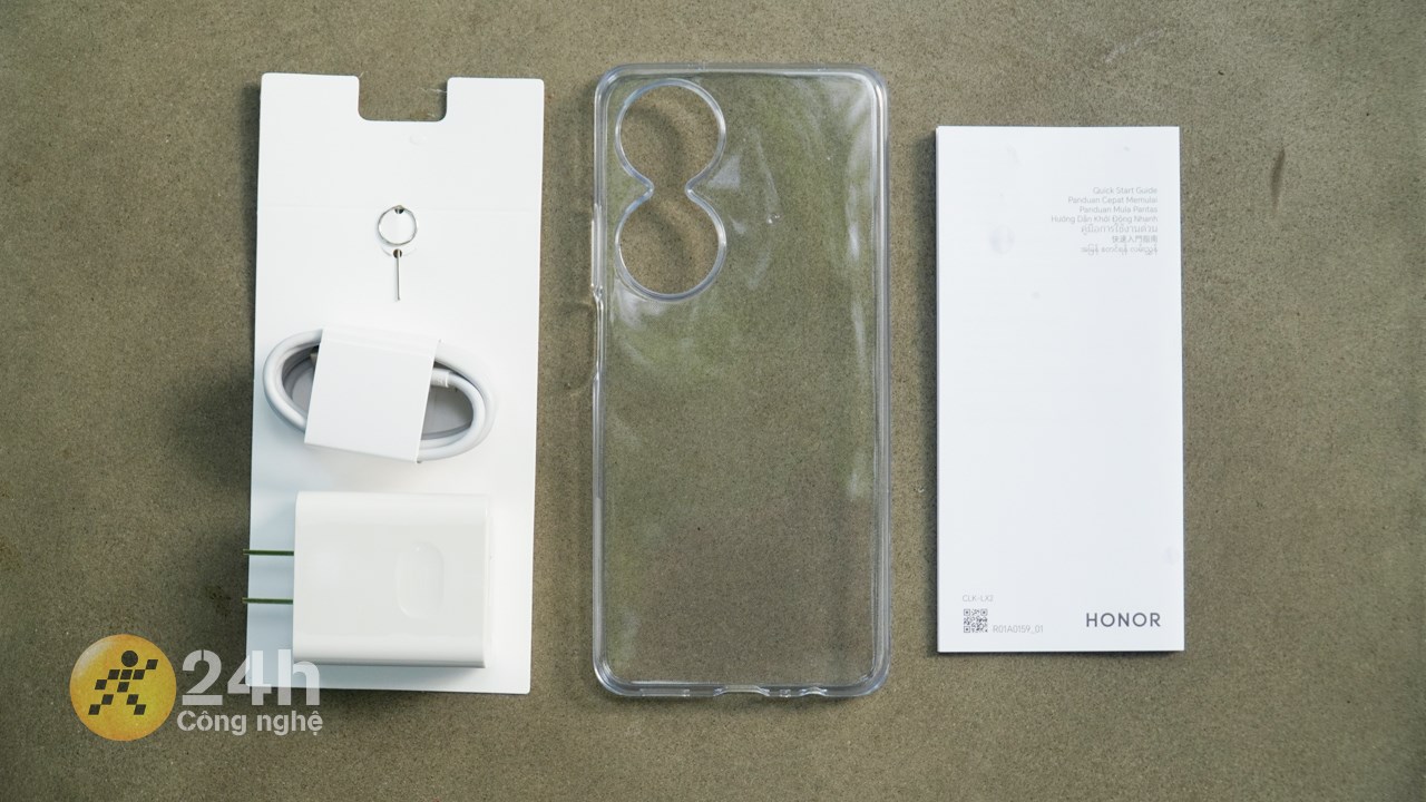 Hộp đựng HONOR X7b còn chứa đầy đủ phụ kiện cần thiết bên cạnh chiếc điện thoại. Hộp đựng HONOR X7b còn chứa đầy đủ phụ kiện cần thiết bên cạnh chiếc điện thoại.