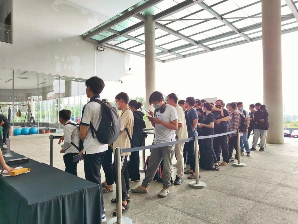 Duy nhất 18/05: Vệ sinh laptop miễn phí, quay số may mắn nhận quà khủng, tham gia ngay chuỗi hoạt động AMD Ryzen AI hấp dẫn