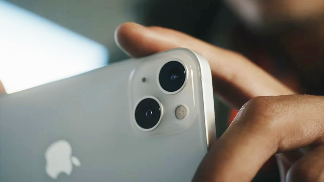 Tổng hợp khuyến mãi và giá bán hiện tại của iPhone 13 tại Thế Giới Di Động, rẻ nhất chỉ còn từ 13.69 triệu