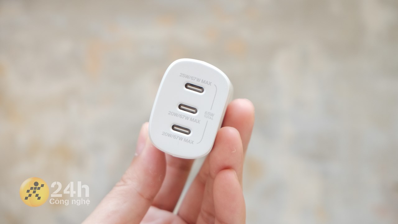 Trên tay Belkin BoostCharge 3 Port USB-C Wall Charger