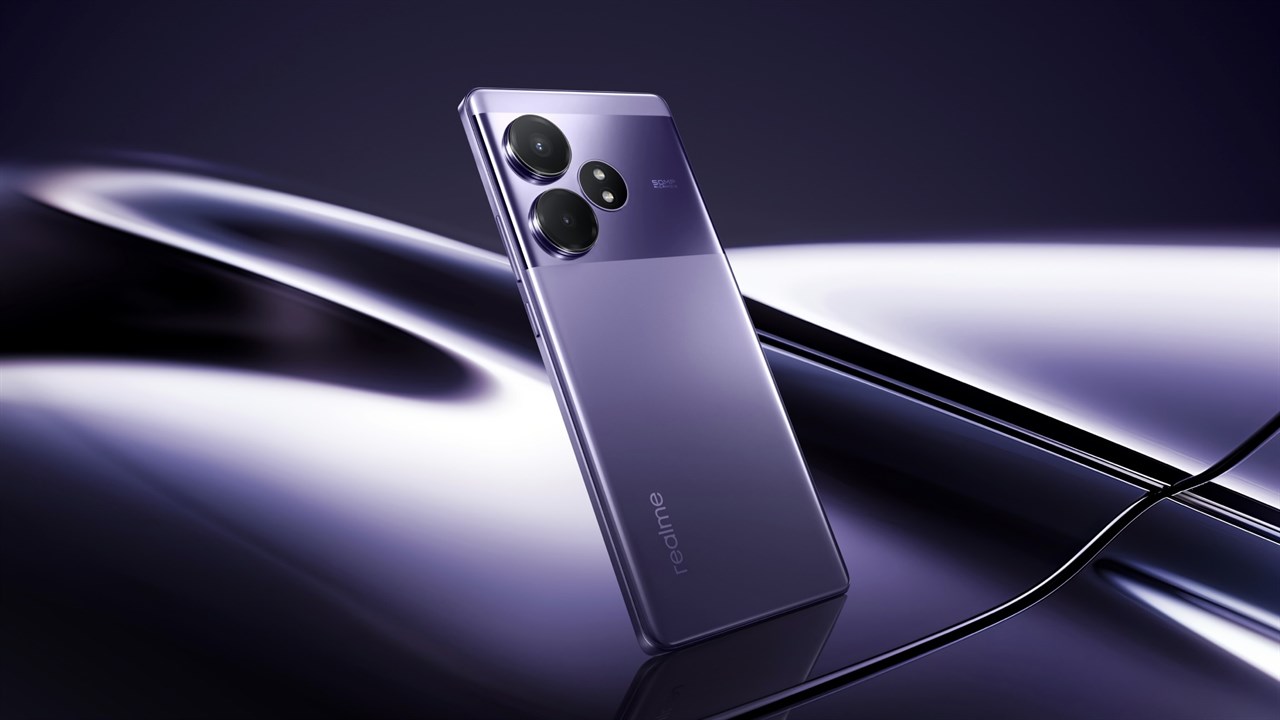 realme GT 6