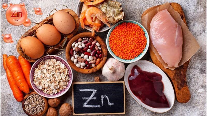 Kẽm ngăn ngừa tạo ra các chất hóa học gây viêm, mang lại hiệu quả tốt sau khi nặn mụn