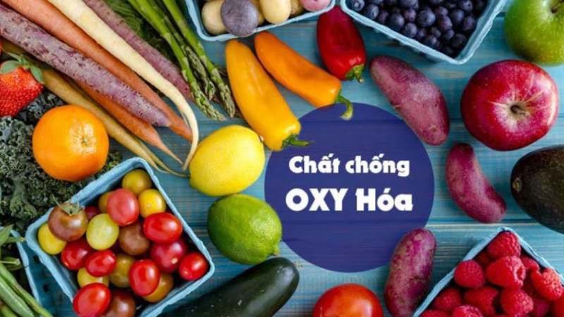 Bổ sung chất chống oxy hóa giúp các tổn thương sau nặn mụn nhanh lành và hạn chế mụn trứng cá