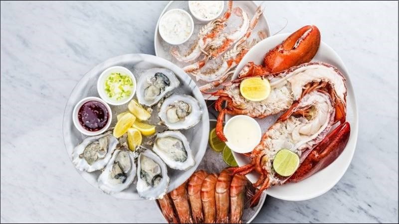 Tiêu thụ quá nhiều hải sản tăng nguy cơ bị viêm nhiễm hoặc dị ứng