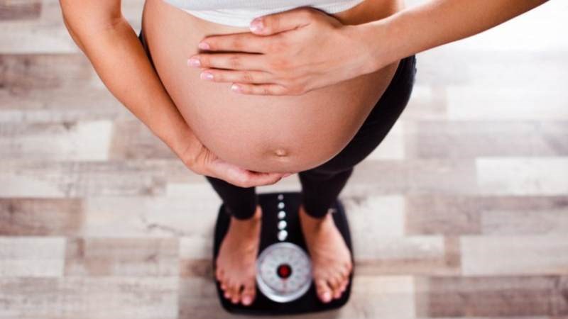 Người mẹ thường sẽ tăng từ 0.5 - 1kg mỗi tuần trong tam cá nguyệt thứ hai