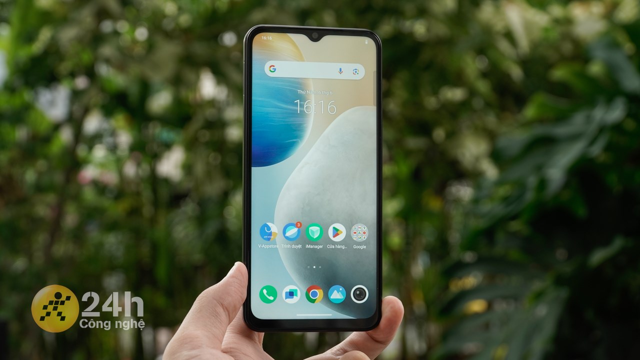 Màn hình Vivo Y18 được thiết kế dạng giọt nước cùng chất lượng hiển thị tốt trong phân khúc. Màn hình Vivo Y18 được thiết kế dạng giọt nước cùng chất lượng hiển thị tốt trong phân khúc.