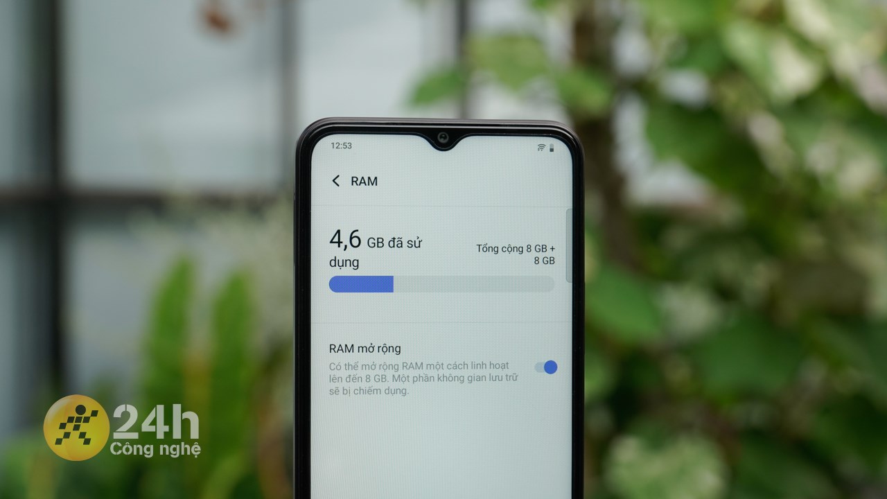 Vivo Y18 còn được trang bị dung lượng RAM lớn. Vivo Y18 còn được trang bị dung lượng RAM lớn.