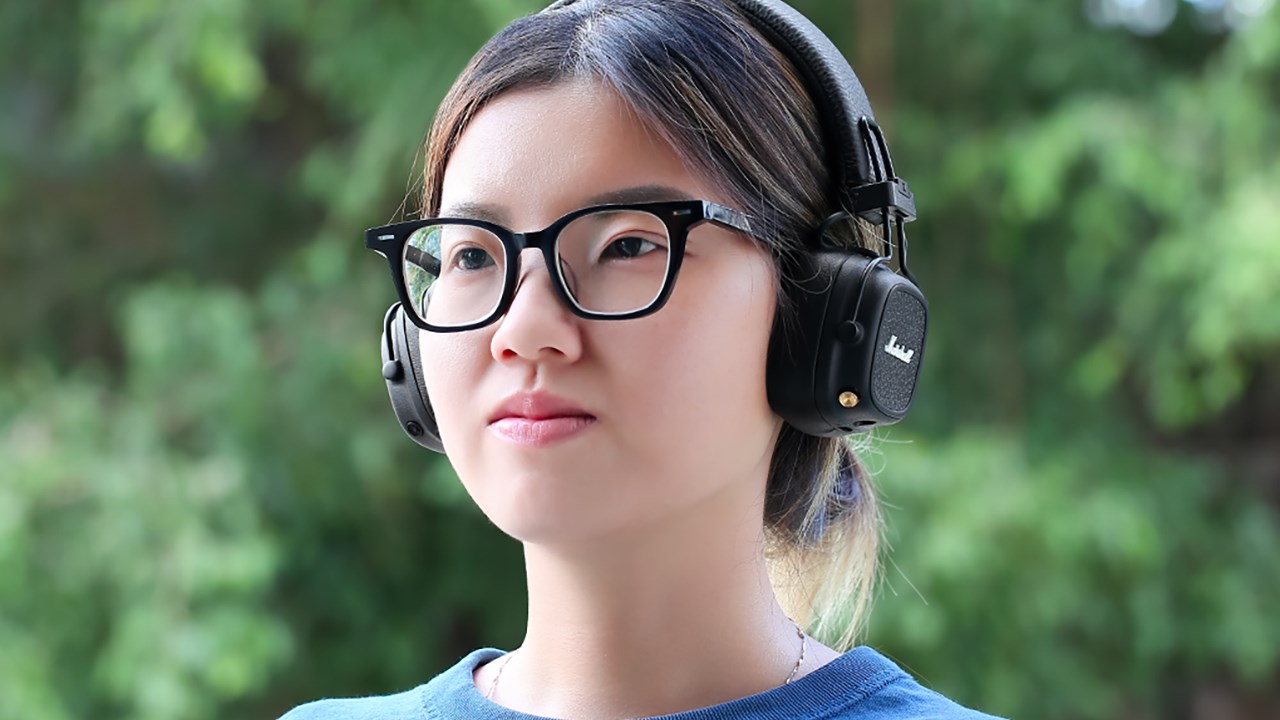 Marshall Major V mới ra mắt có pin đến 100 giờ, chất âm cực đỉnh, tặng túi đeo chép Rubber Killer giá 1 triệu