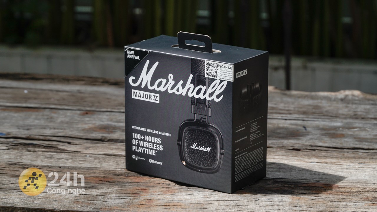 Tai nghe Marshall Major IV được thiết kế sang trọng và đầy đủ thông tin cần thiết bên ngoài. Tai nghe Marshall Major IV được thiết kế sang trọng và đầy đủ thông tin cần thiết bên ngoài.