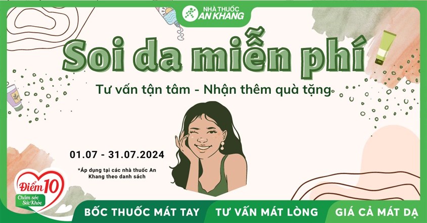 Khách hàng đến các cửa hàng An Khang sẽ được hỗ trợ soi da miễn phí và được dược sĩ tư vấn các loại sản phẩm phù hợp với da của mình