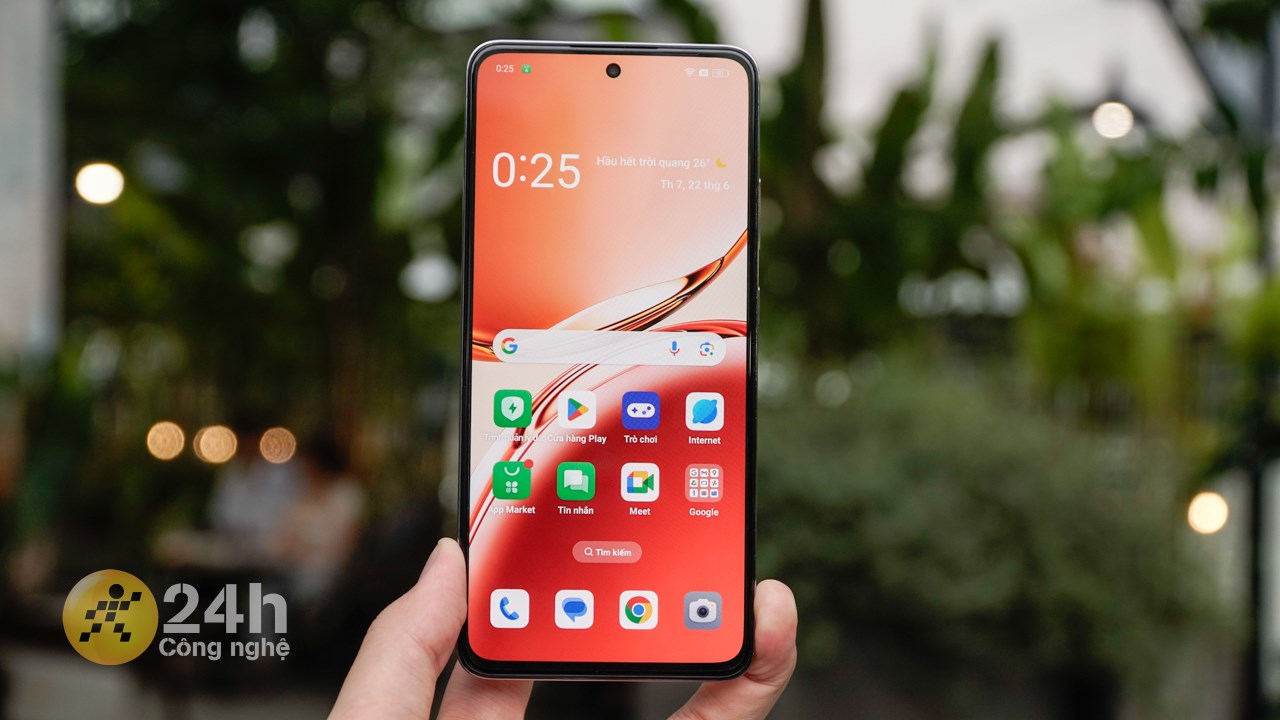 Màn hình OPPO Reno12 được trang bị màn hình lớn cùng chất lượng hiển thị tốt.