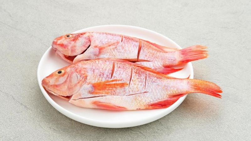 Bạn nên kết hợp cá diêu hồng với chế độ ăn lành mạnh để đạt hiệu quả giảm cân