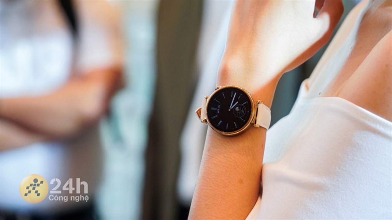 Thiết kế tinh tế cùng nhiều công nghệ đỉnh cao đều có mặt trên phiên bản Huawei Watch GT 4 Xanh Hoa Lá Thiết kế tinh tế cùng nhiều công nghệ đỉnh cao đều có mặt trên phiên bản Huawei Watch GT 4 Xanh Hoa Lá