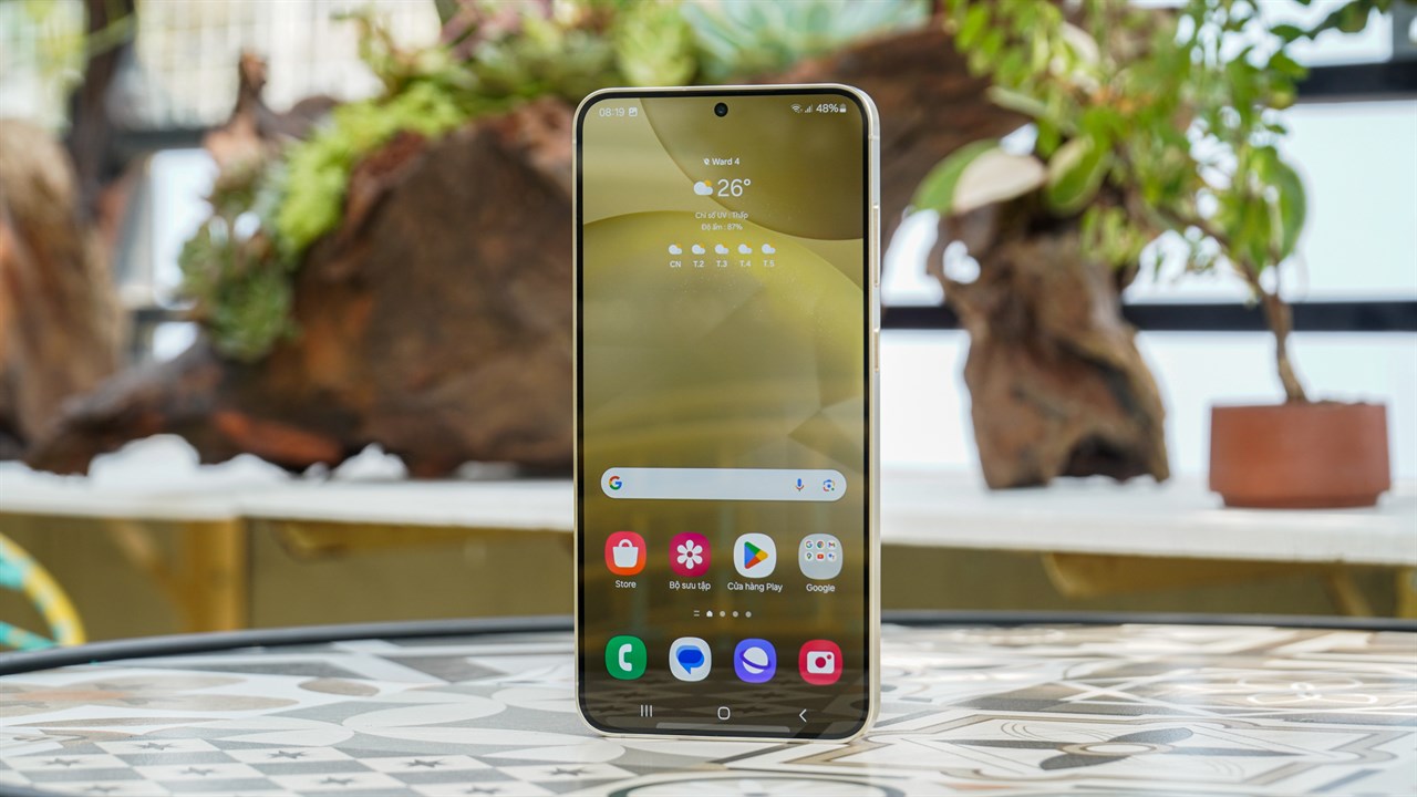 Mua smartphone màn hình AMOLED hay LCD Mua smartphone màn hình AMOLED hay LCD