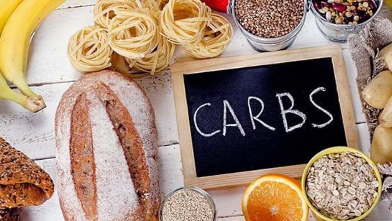 Tiêu thụ carbohydrate tinh chế gây ra tình trạng viêm, làm trầm trọng thêm các triệu chứng của PCOS