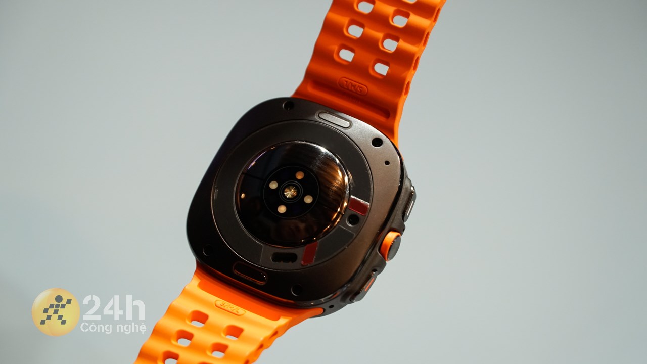 Cảm biến đo sức khỏe BioActive thế hệ mới trên Galaxy Watch Ultra