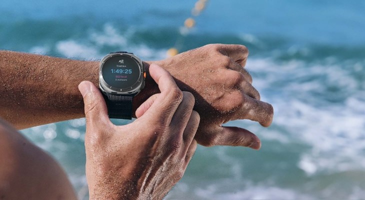 Với khả năng kháng nước, bụi đạt chuẩn IP68 và 10 ATM