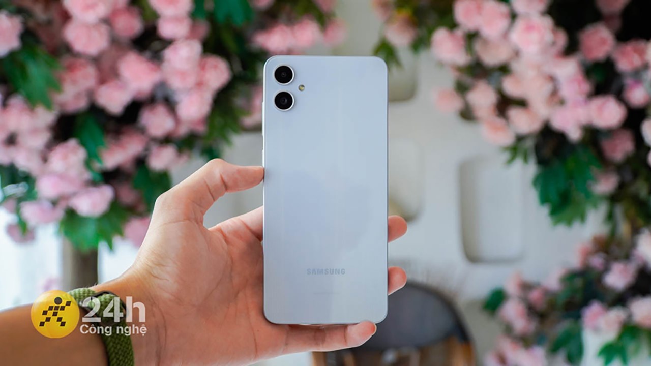 Galaxy A series giảm giá chỉ còn từ 3.09 triệu, hỗ trợ các bạn trả góp 0%, duyệt nhanh