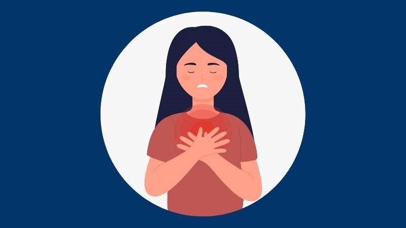Người có tiền sử bệnh tim mạch nên đi khám bác sĩ nếu cảm thấy đau ngực khi thở