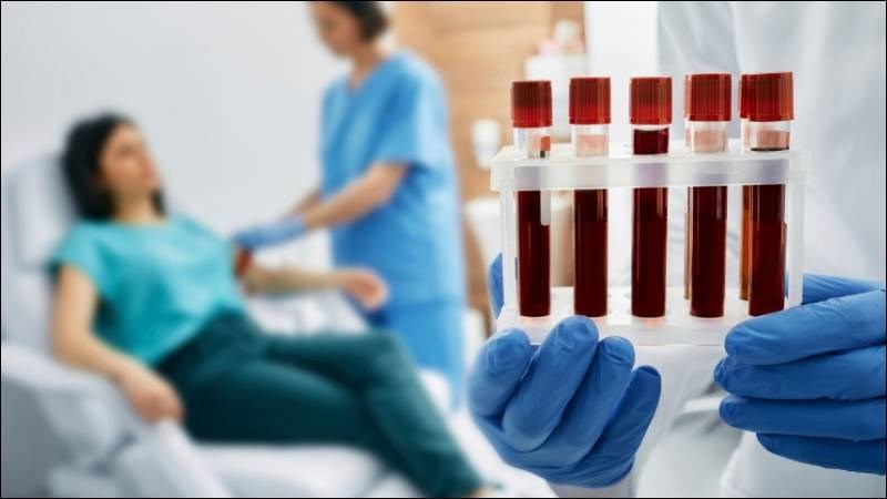 Xét nghiệm Karyotype và nồng độ hormone giúp chẩn đoán suy buồng trứng sớm