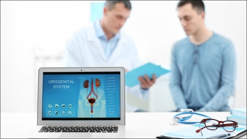 Người bệnh nên đi khám bác sĩ khi xuất hiện các triệu chứng bàng quang tăng hoạt