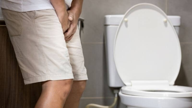 Chấn thương niệu đạo có thể gây ra tiểu khó Chấn thương niệu đạo có thể gây ra tiểu khó