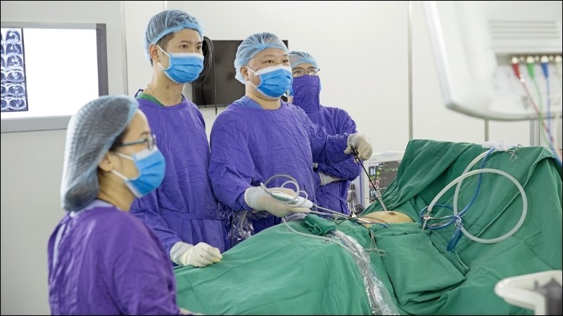 Phẫu thuật là phương pháp được sử dụng phổ biến nhất nhằm loại bỏ khối u