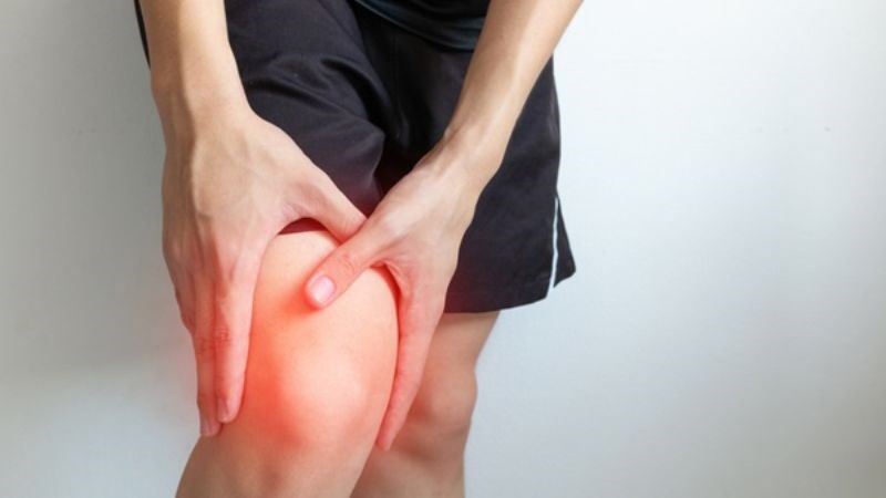 Sưng đau khớp hay gặp ở người bệnh still Sưng đau khớp hay gặp ở người bệnh still