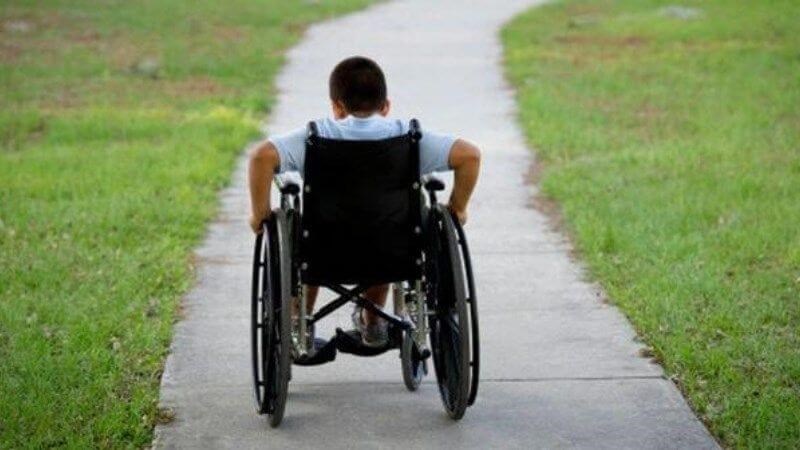 Trẻ loạn dưỡng cơ có thể không vận động được