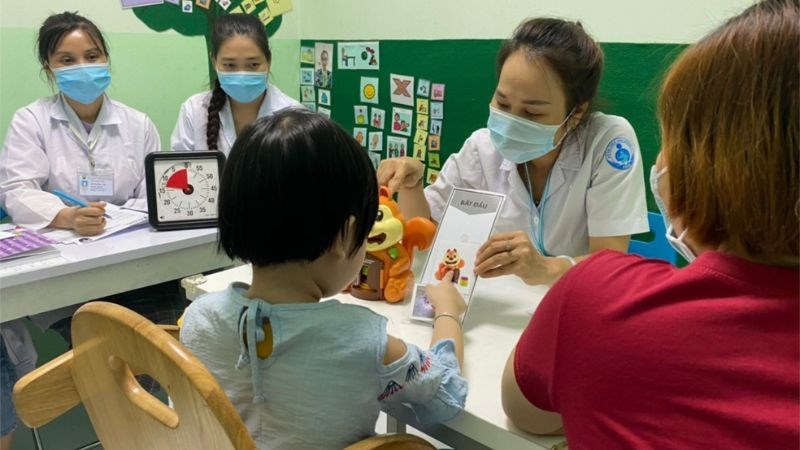 Đánh giá kỹ năng ngôn ngữ nói, đánh vần có thể giúp chẩn đoán chứng khó đọc