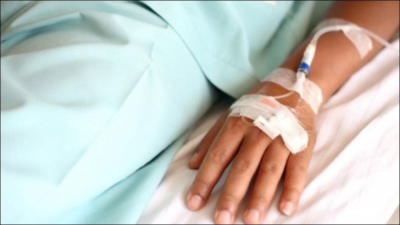 Truyền tĩnh mạch giúp cải thiện tình trạng mất nước và điện giải