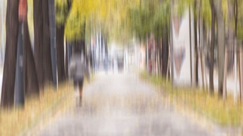 Người bệnh bị rung giật nhãn cầu có thể nhìn thấy hình ảnh bị nhòe, rung lắc