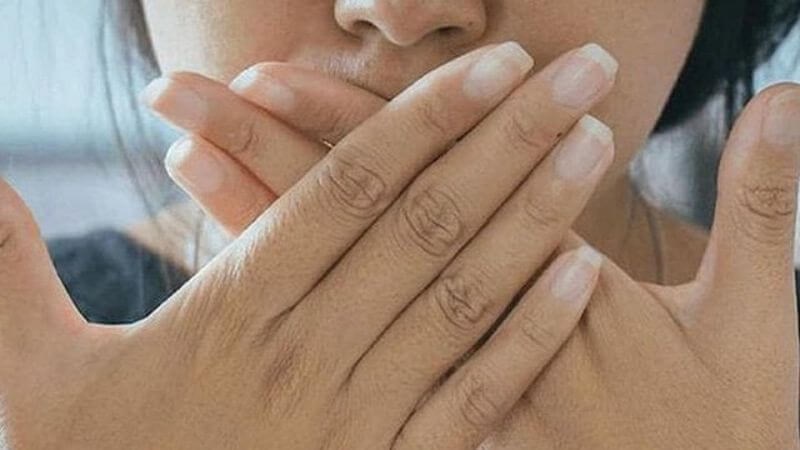 Đắng miệng là tình trạng xuất hiện vị đắng trong miệng